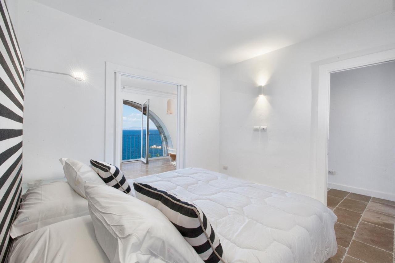 Estate4Home - Sea Beauty Масса-Лубренсе Екстер'єр фото